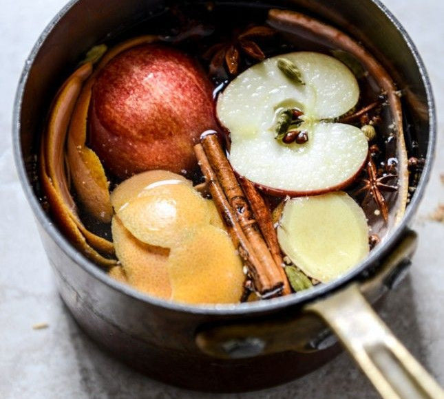 How to make your house smell like Christmas